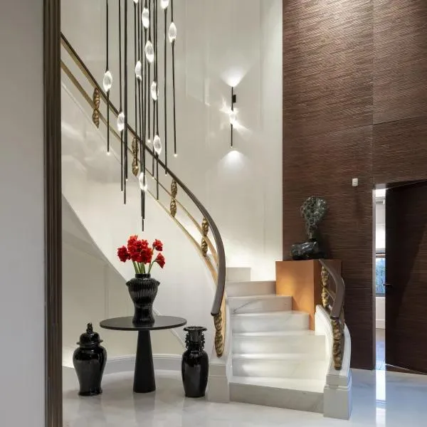 Marmara Equator Marble | Iconic Turkish Stripe