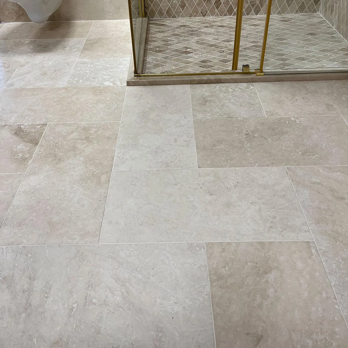 Ivory Travertine | Premium Outdoor Collection