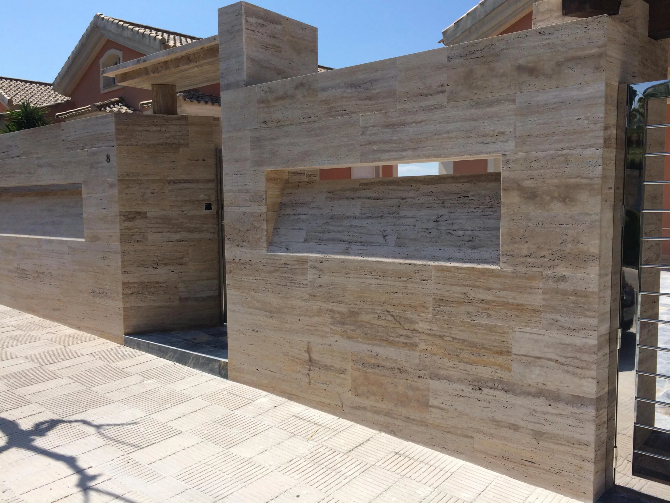 Noce Travertine for Rustic Villas & Walls | Turkish Noce Travertine Supplier